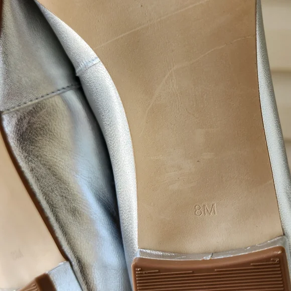 Talbots Sutton buckle silver metallic flats size 8 - Picture 9 of 13
